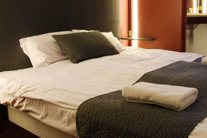 Drive Inn Hotel Törökbálint 外观 照片