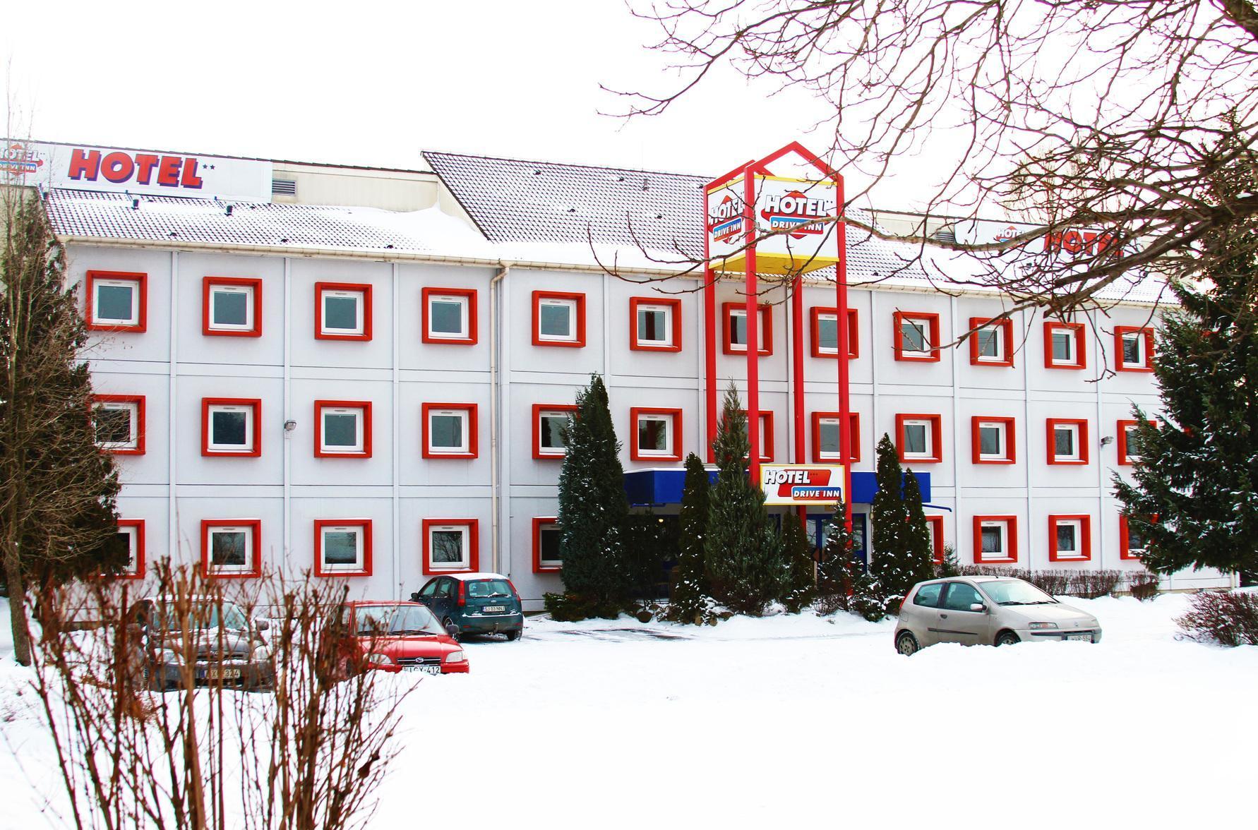 Drive Inn Hotel Törökbálint 外观 照片